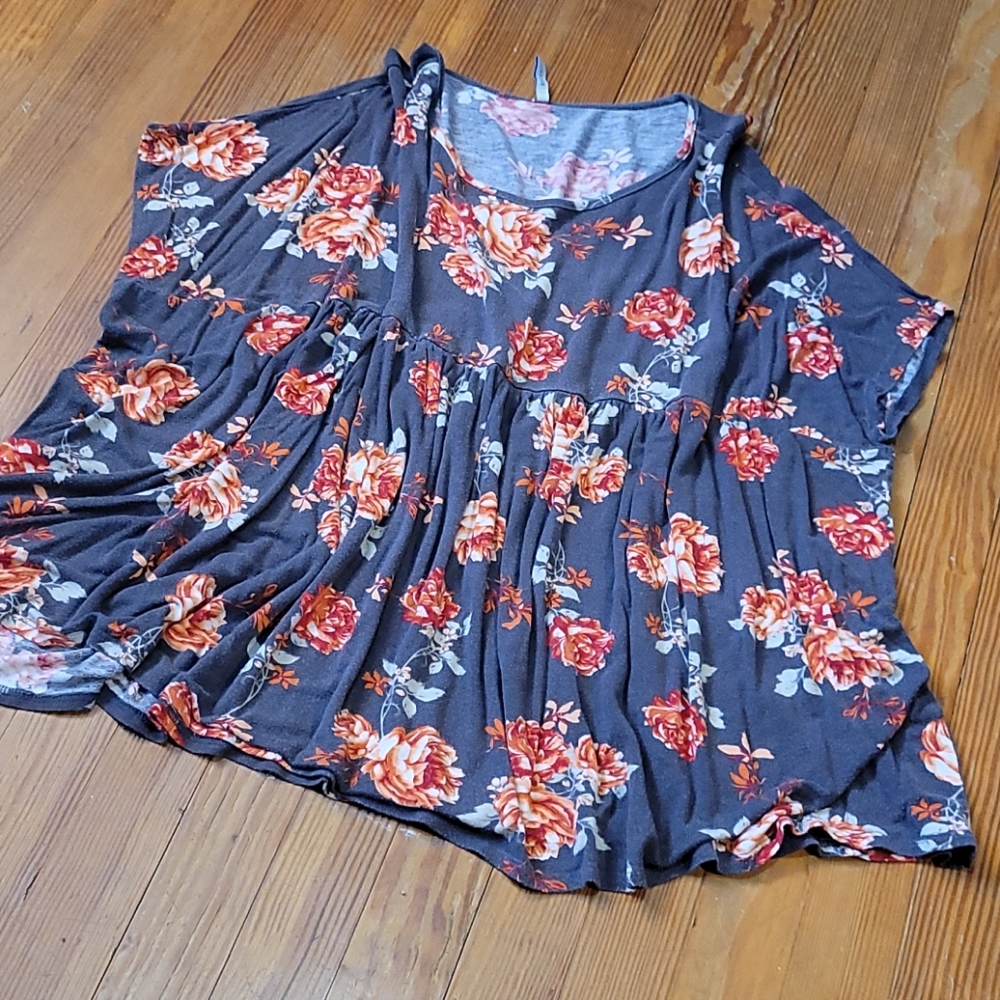 Flowy top